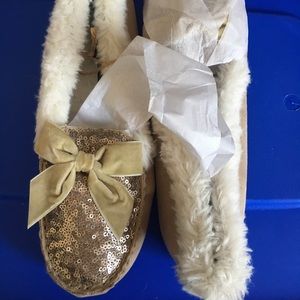 American Eagle Moccasins size 11